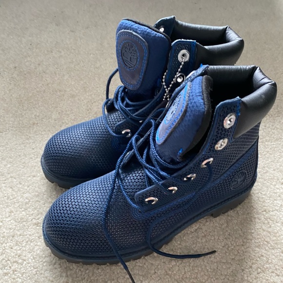 boys navy timberland boots